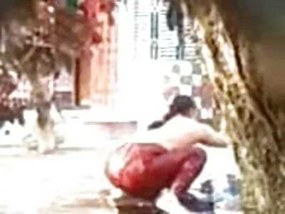 കമ്മിംഗ് ക്ലീൻ വീഡിയോ (കീറൻ ലീ, എയ്ഡൻ സ്റ്റാർ)