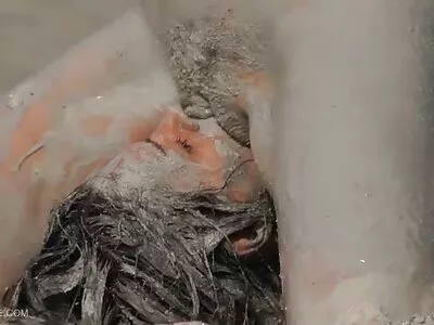 അബിഗെയ്ൽ മാക്, നാട്ടി അത്ലറ്റിക്സിൽ ടൈലർ നിക്സൺ