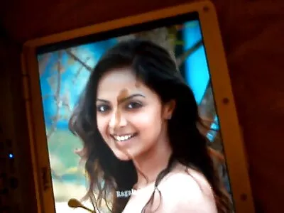 മിൽഫ് ഒരു ക്രീം പൈ നല്ലതാണ്! വീഡിയോ (കാൻഡി കോക്സ്)